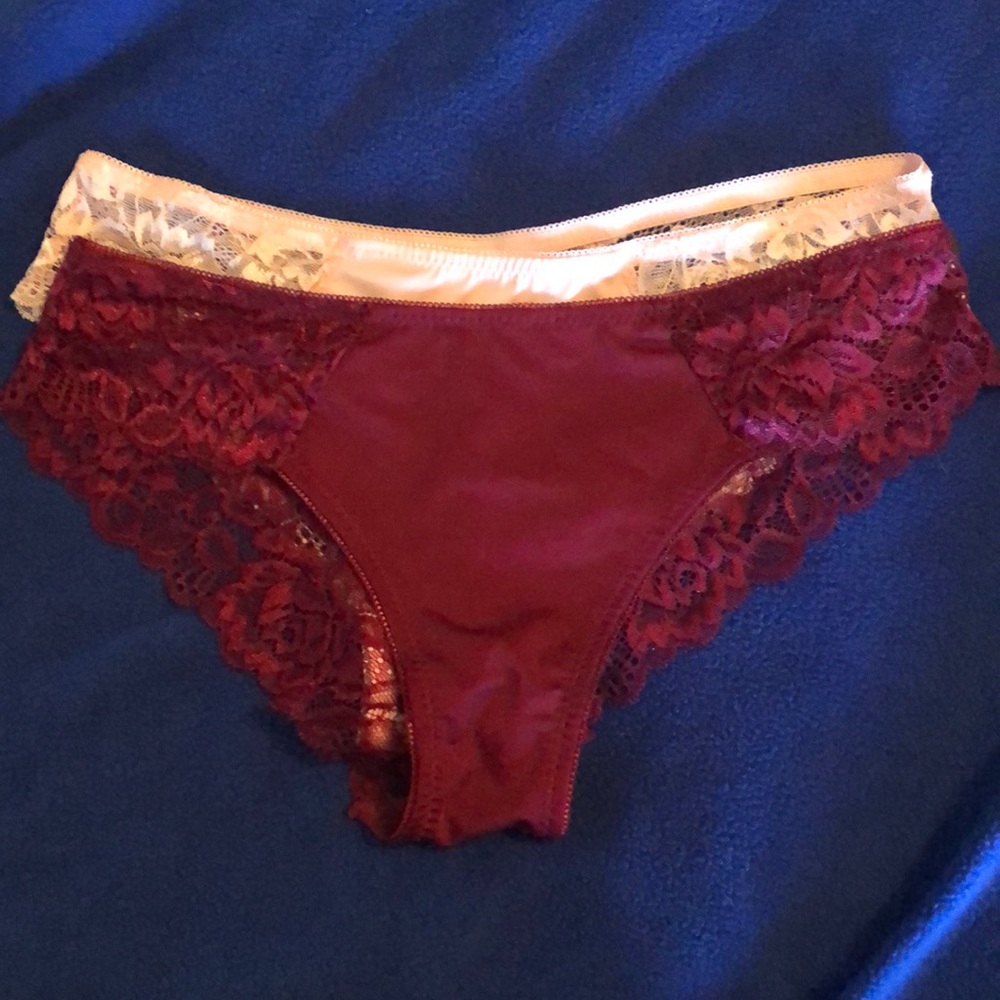 NWOT soft, pretty lace panties